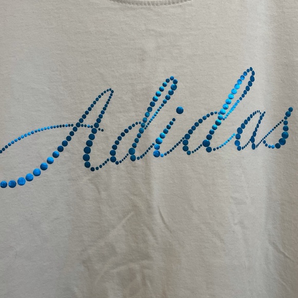 White medium to large adidas t-shirt - Picture 7 of 8